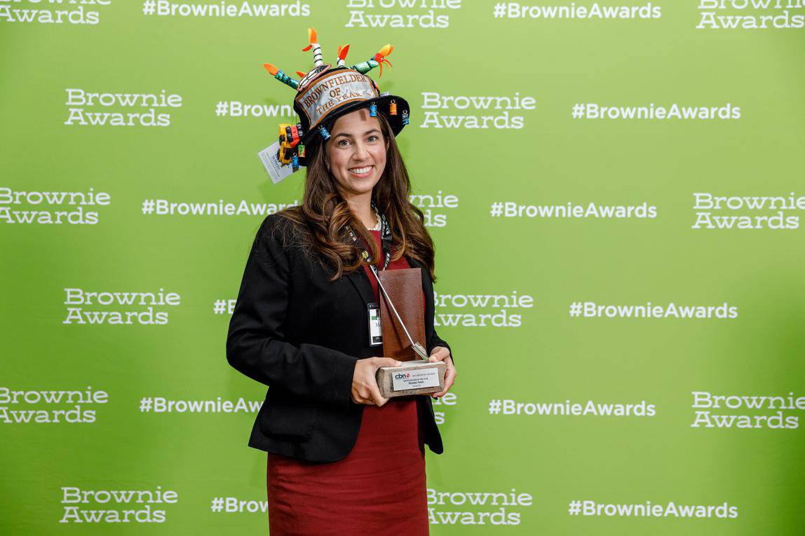 Fun night last night hosting the 22nd annual #BrownieAwards and crowning Monisha Nandi of Kilmer Group as the Brownfielder of the Year!   Congrats all and thanks for coming!  ⁦<a href="/CdnBrownfields/">CBN</a>⁩ ⁦<a href="/Enviro_Journal/">Environment Journal</a>⁩