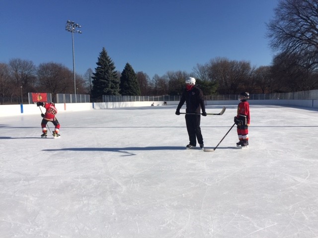 ChicagoParks's tweet photo. The ice is ready...all we need is you! @ChicagoParks' ice rinks ⛸️ are prepped to open on Fri., Nov. 26. Timed-reservations are required, as we continue to practice social distancing. Book your skate today at https://t.co/7cijepqfsF

Outdoor ice rinks sponsored by @NHLBlackhawks https://t.co/UA1bQrkkLL