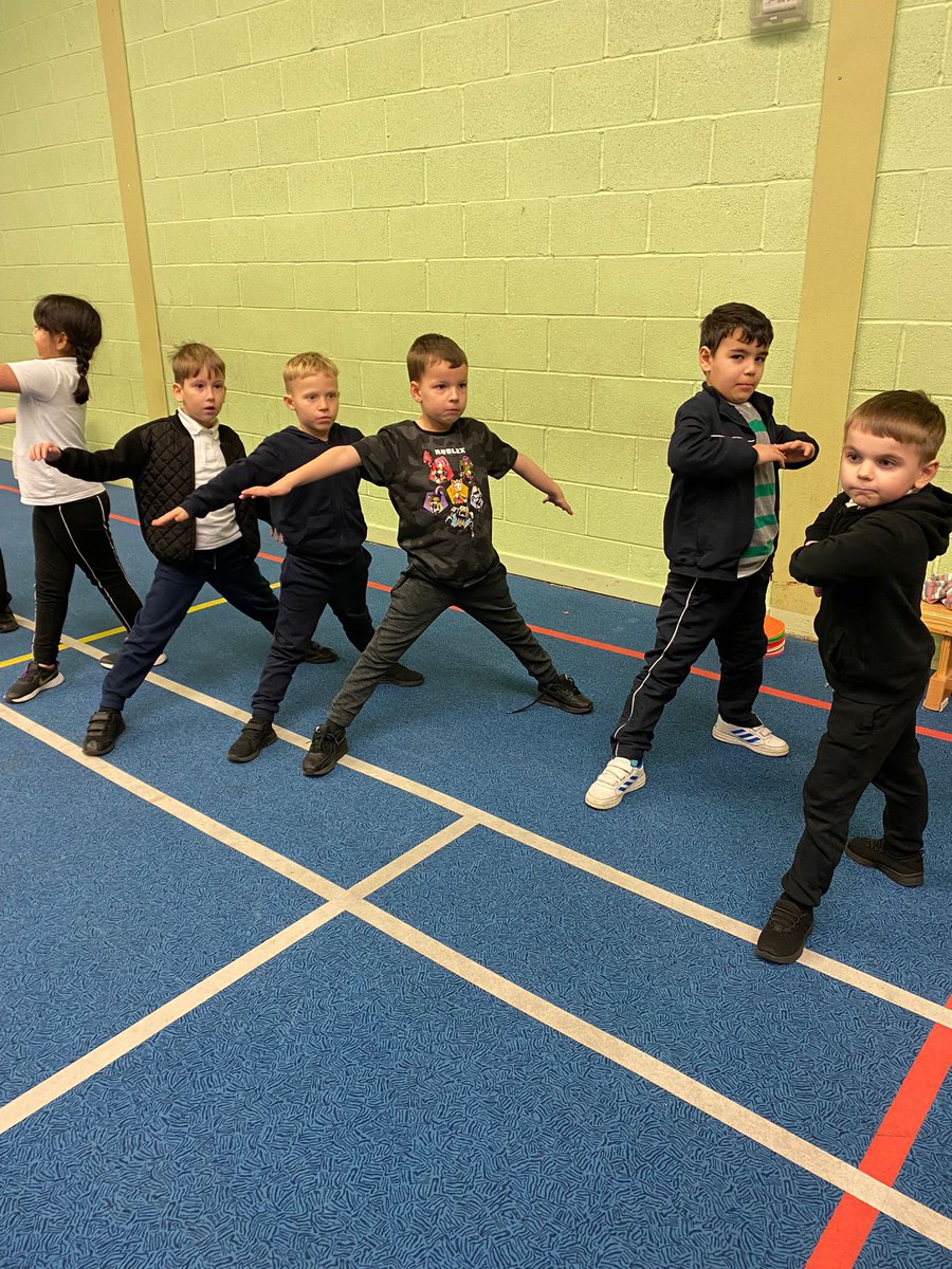 Fosse_TMET's tweet photo. ππ½Year 2 are enjoying a yoga session but our pe lesson. #minimeyoga #fmpe #fmpshe https://t.co/g42xDSxYJP