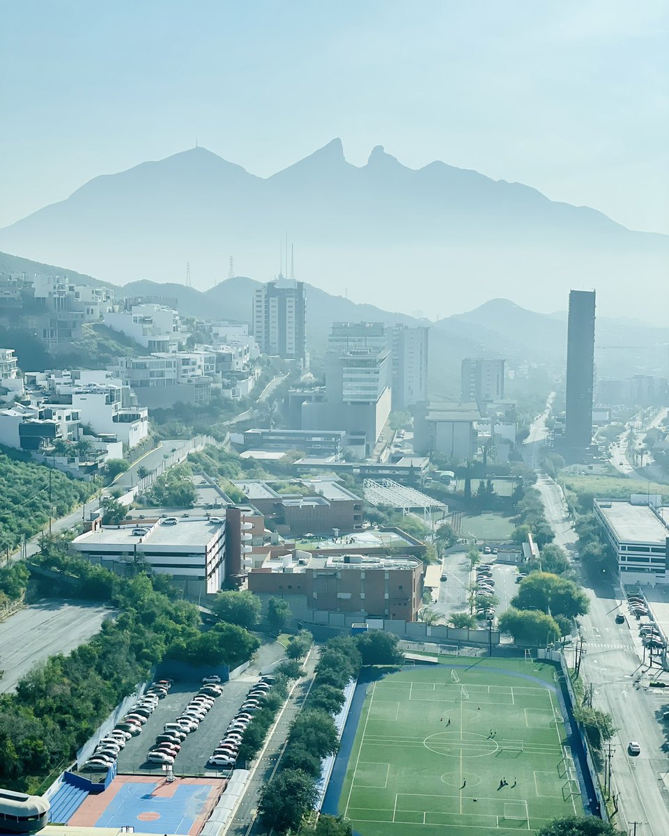 DavidSummersHG's tweet photo. Monterrey, México. Esta noche, tremendo conciertazo de @HombresG en el @ArenaMtyOficial . Allí nos vemos, queridos amigos!!♥️🇲🇽😘 https://t.co/pKUhVbBYaE