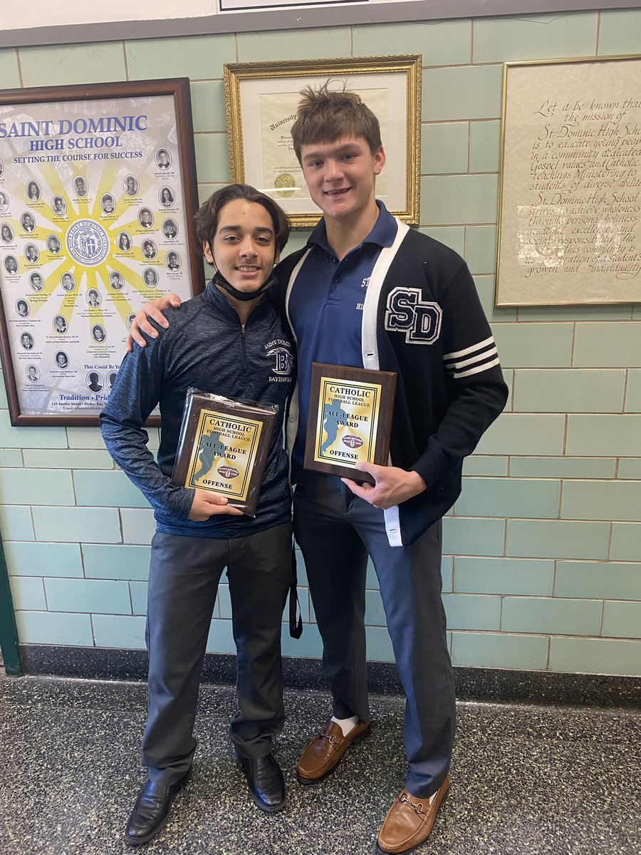 CoachDrew_OBEN's tweet photo. Congratulations to our @NYCHSFL All League selections.  @chrischelius2 ,22 and  Jonathon Bartolomei ‘24 https://t.co/8cTbKCm2yJ
