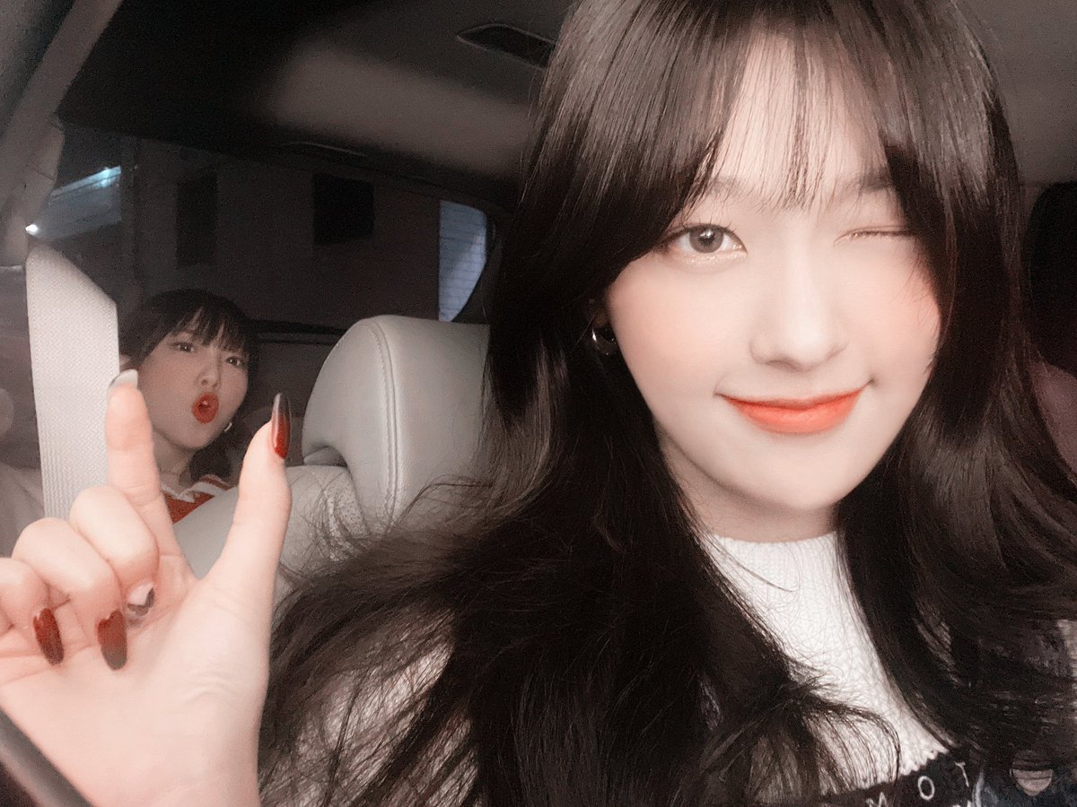 loona aesthetics ⭕ #LOONA #HULA_HOOP (@beautifulloona) on Twitter photo 