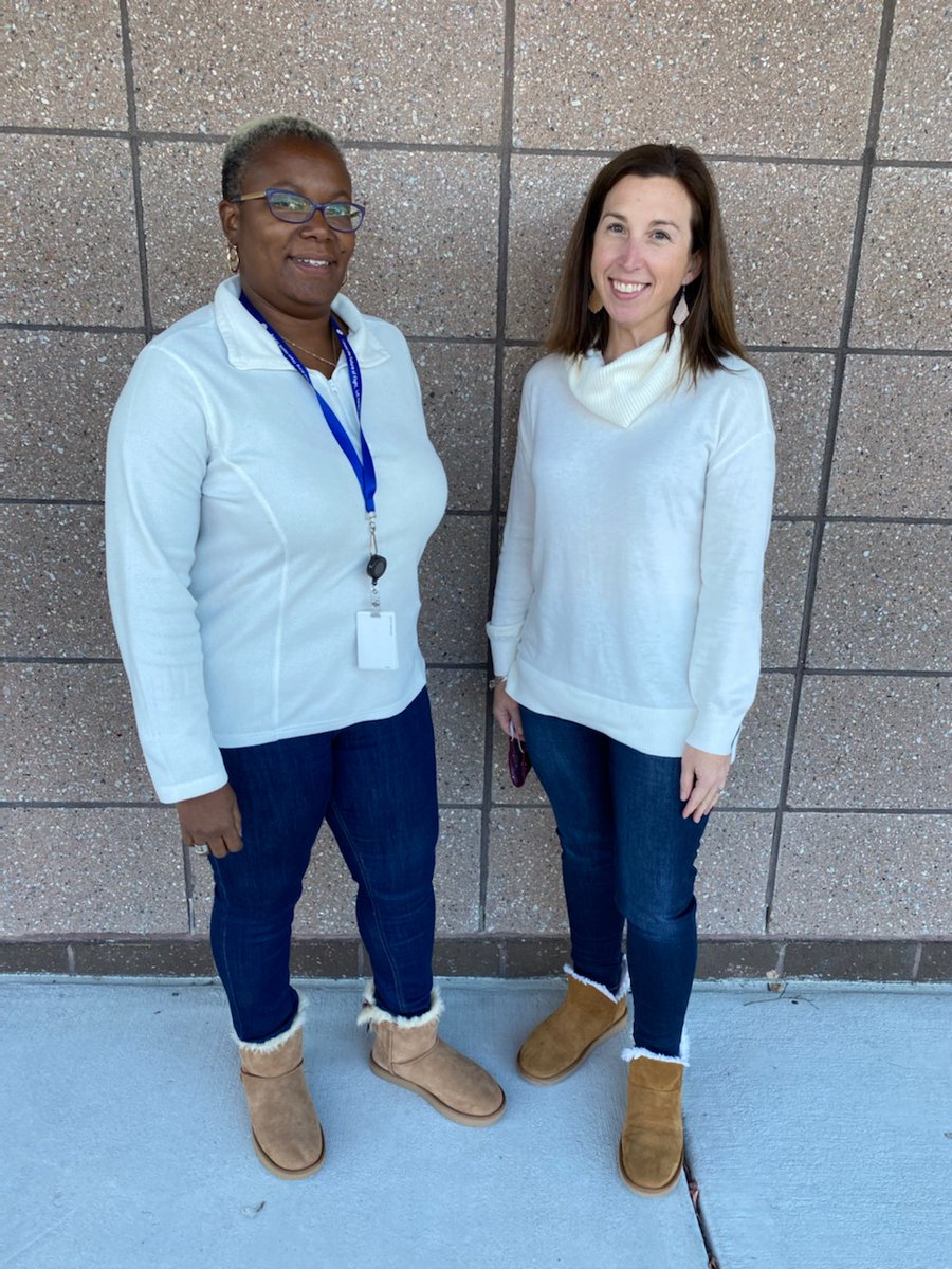 Candy Robbins tweet media