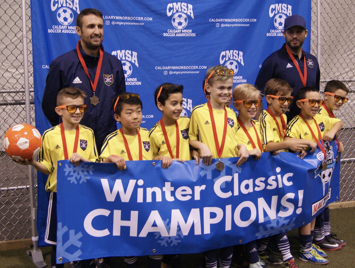 cmsasoccer's tweet photo. A great way to keep skills in check over the holidays and a great team building opportunity; we hope you will kick off the new year with us at the #cmsaWinterClassic presented by @KalTire – registration closes this Friday!
Register now: https://t.co/ZWDuAUcrEe
#CMSA https://t.co/JC25VWudUW
