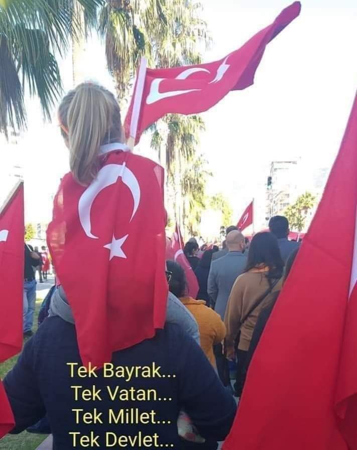 #ErdoganinYanindayiz