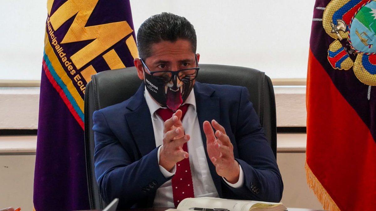 AMEcuador's tweet photo. #AMEgestiona | Al concluir la reunión las autoridades de AME y de @AgriculturaEc acordaron realizar una mesa técnica para analizar caso por caso la situación de los camales del país, pensando siempre en la ciudadanía. https://t.co/UWD4xIU2tt