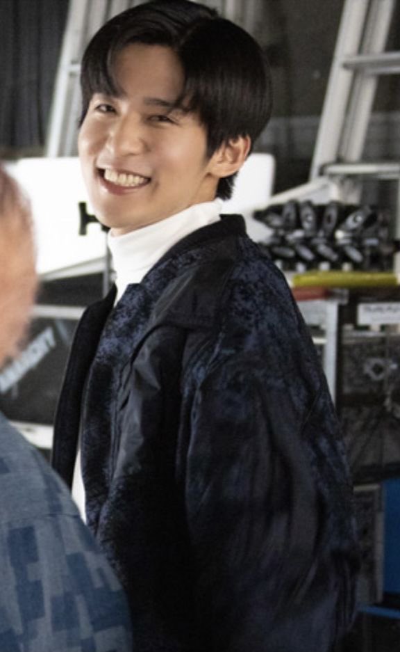 turmeme's tweet photo. เห็นเมเมะยิ้มแล้วเผลอยิ้มตามตลอดเลย ไอ้ต้าวน่ารักนุบนิบสดใส ฮีลใจจากงานในแต่ละวันมากกกกก🖤🥰 #SnowMan #meme #เมเมะ https://t.co/jSAzPRYf2n