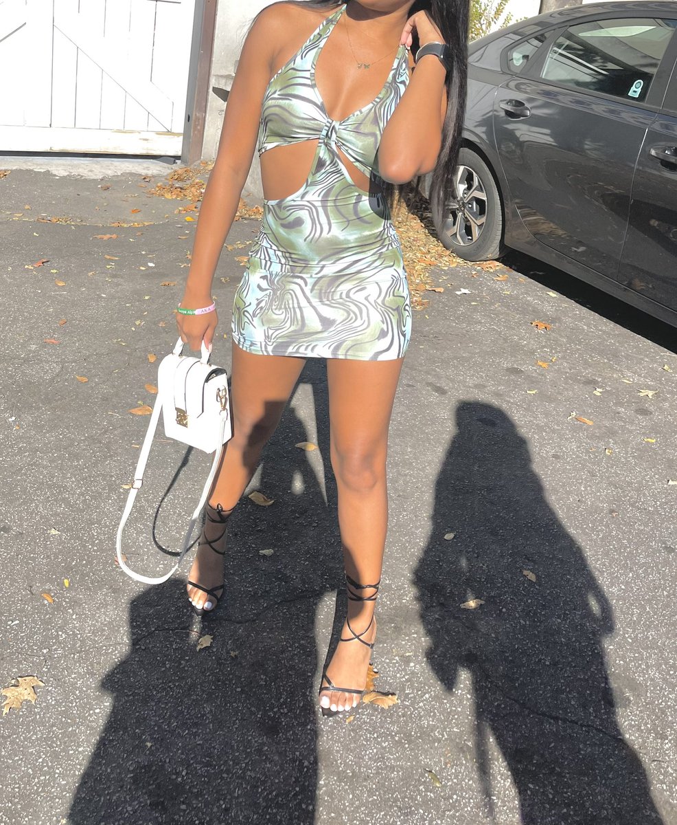 TaniahhMonet's tweet image. an ALPHA woman 💕 #AKAversary #2yearsin