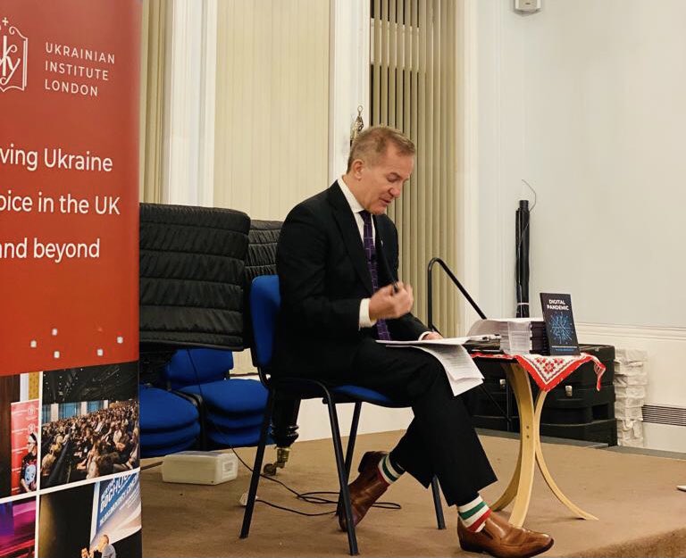 Ukr_Institute's tweet photo. ‘Now is the time for Western allies to show their unity in response to Putin. And not to repeat the mistakes in how Western countries handled the pandemic.’ Michael Bociurkiw @WorldAffairsPro at tonight’s event on his new book #DigitalPandemic https://t.co/ReiPhr02eN