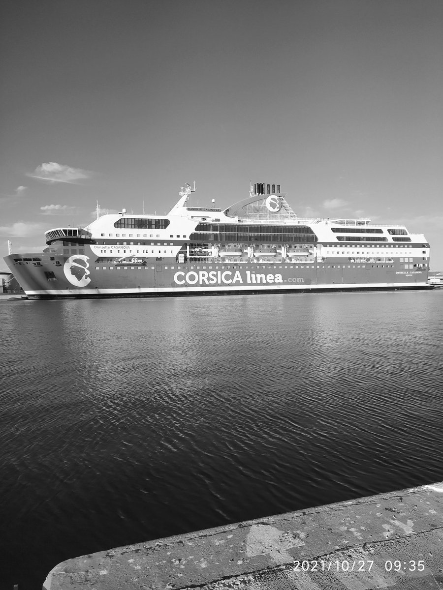 ChaffardPascal's tweet image. Port de Sète