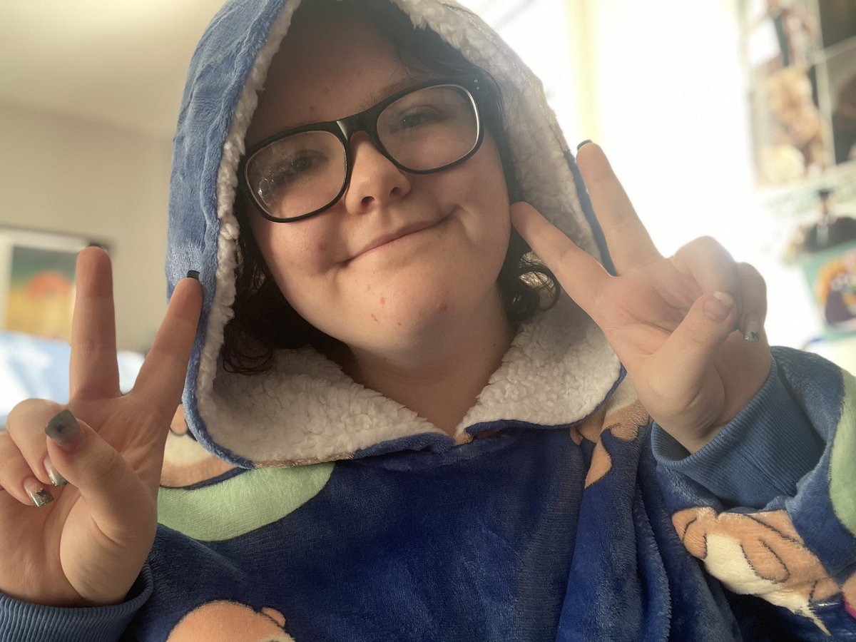 𝓐𝓶𝓫𝓮𝓻 🕸✨ tweet media