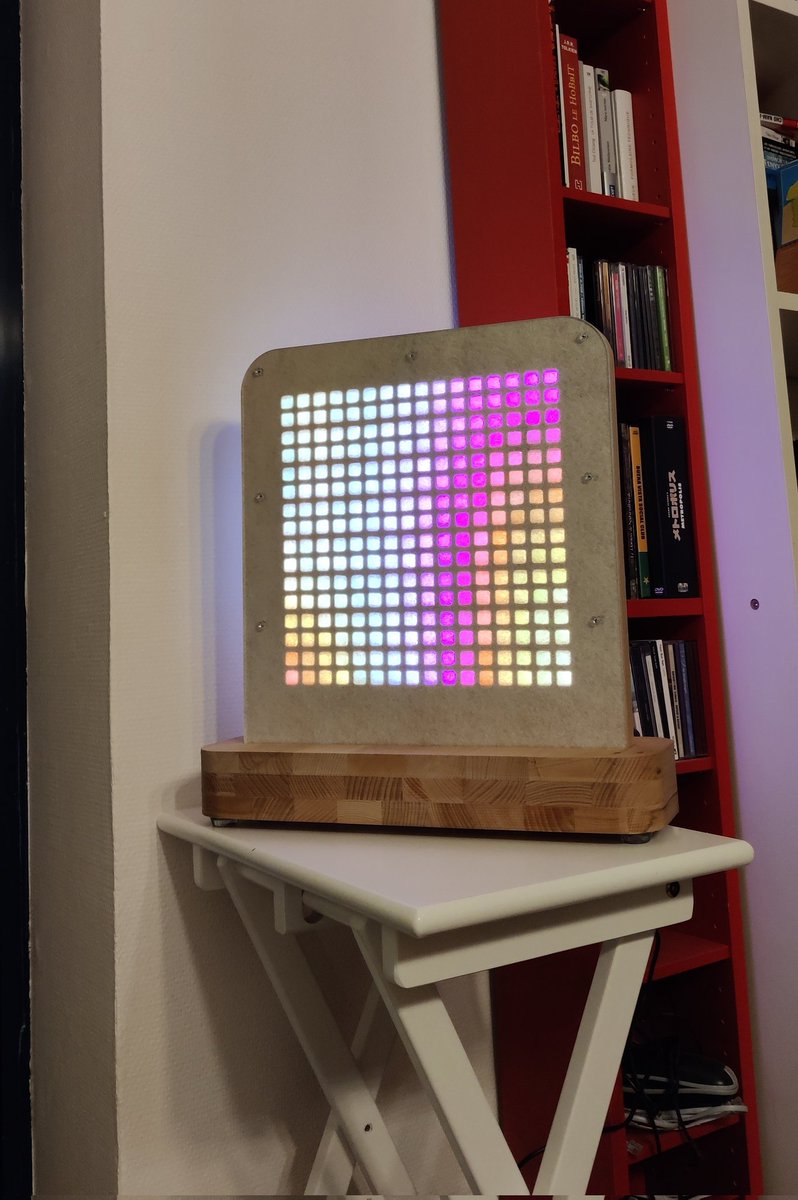 Bien reçu ma #Postilight ! Et monté dans la foulée.
GG <a href="/PostiKits/">Posti Kits 👾</a>  <a href="/PostCarbone/">PostCarbone Valentin</a>