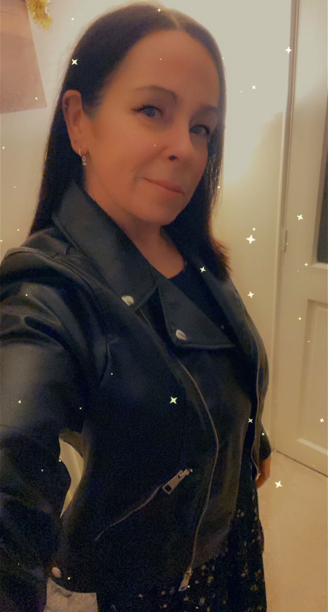 tracypallent72's tweet photo. I’m coming for u @martiofficial 💖💖💖💖 https://t.co/duMV14q5uI