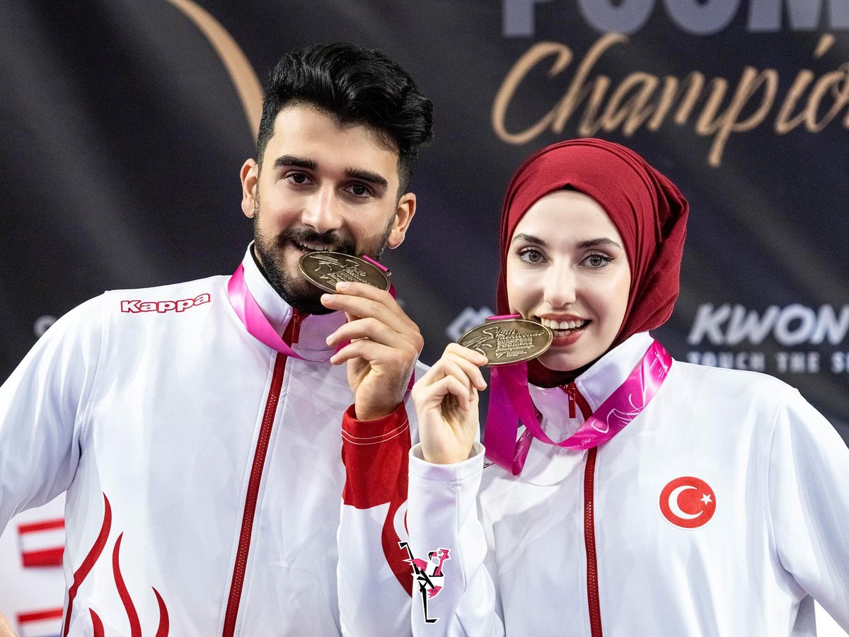 Altın fiyatları artmışken ısıralım altın madalyaları 🥇🏆🇹🇷 <a href="/kasapoglu/">Dr. Mehmet Kasapoğlu</a>  #avrupaşampiyonları #emirhanmuran #kubradagli
