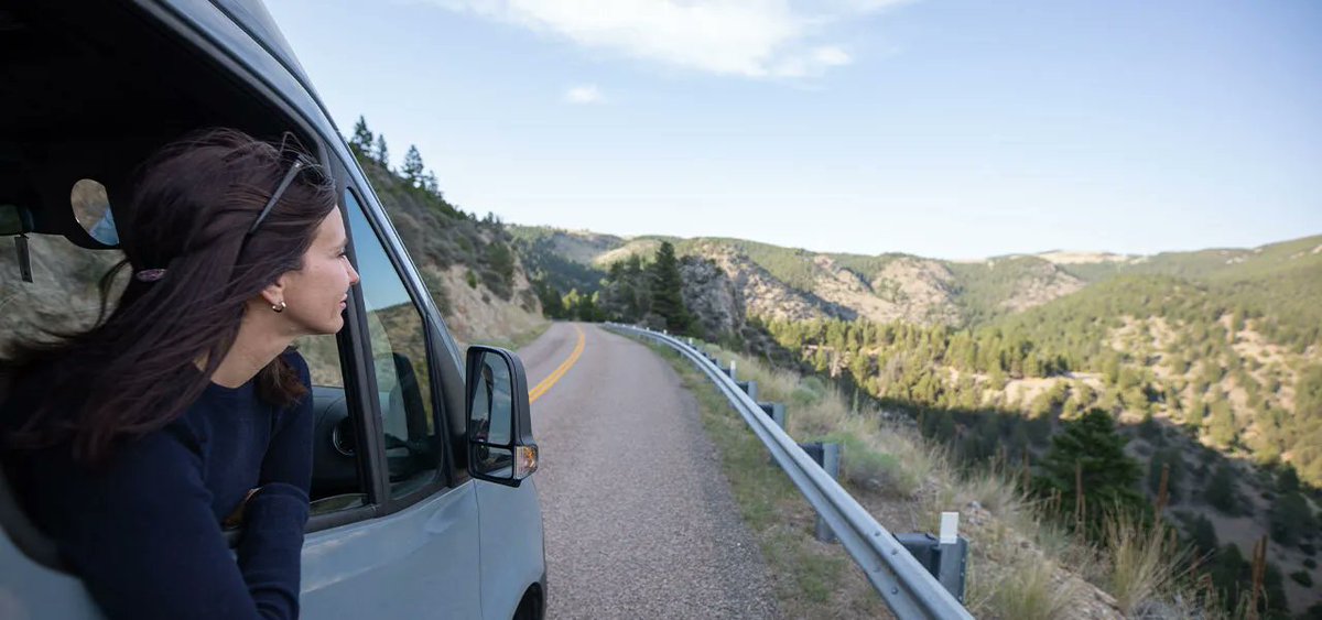 Our friends at <a href="/Outdoorsy/">Outdoorsy</a> one of North America’s favourite peer-to-peer RV rental systems, have shared the following information on Canadian trends for 2021, and projections for 2022. Ready more: rvlifemag.com/outdoorsys-12-…