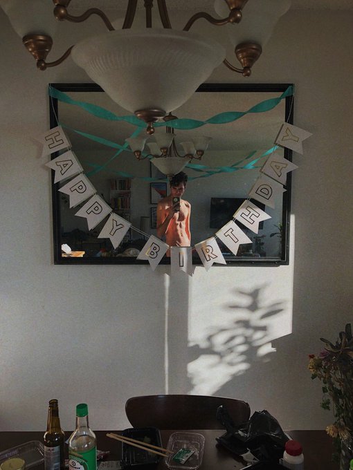 Good morning! Let&rsquo;s play a game of I Spy!  Can you see it? https://t.co/AJsFWhIyQC