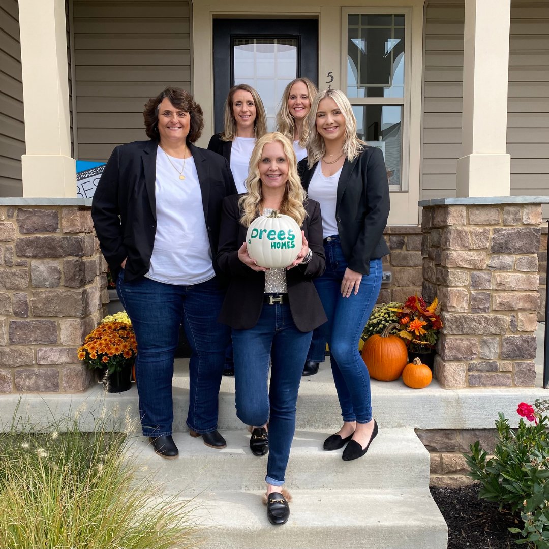 A huge thank you to Drees Homes for letting us take our brand new team photos in one of their model homes! We can't wait to show you all the pictures... Stay tuned!