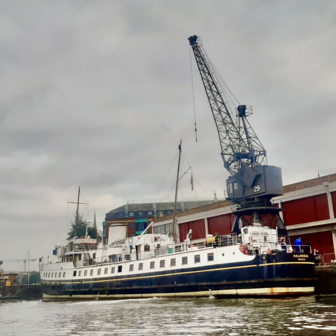 Bristol Harbour tweet media