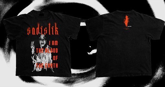 IAMSADISTIK's tweet photo. Black Friday sale is live. 25% off (nearly) everything in the shop 🩸

https://t.co/AnbVDVhELK

Retweet for a chance to win a free merch pack 💀 https://t.co/oELEYBJeP2