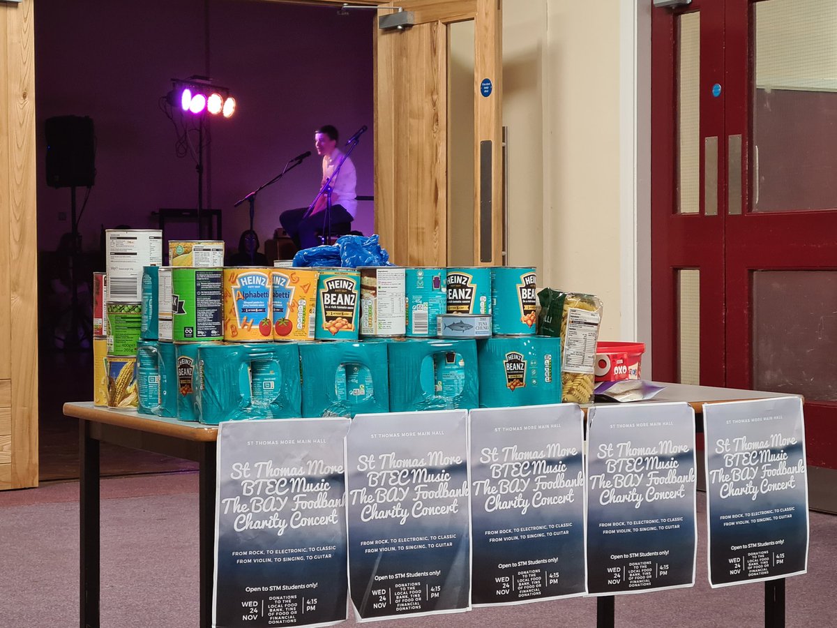 STM_Mus's tweet image. Our Btec Performance night in full swing, supporting the Bay Food Bank!