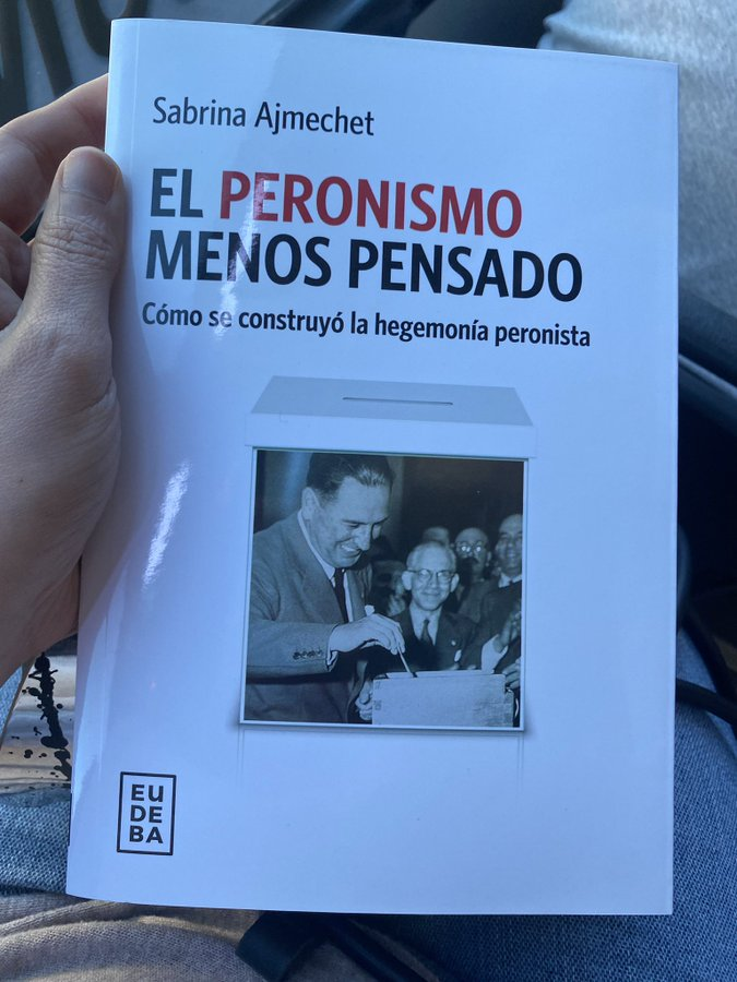 quiquerositto's tweet photo. #EUDEBA @edeudeba esta lanzando un libro de alguien que no duda en publicar en sus redes cosas como "Haga patria, mate a un judío", "Las #Malvinas no son ni NUNCA fueron Argentinas" o bien "Desperdicié la oportunidad de atropellar a un grupito de estudiantes del Pellegrini" https://t.co/JxSs7sQyrf