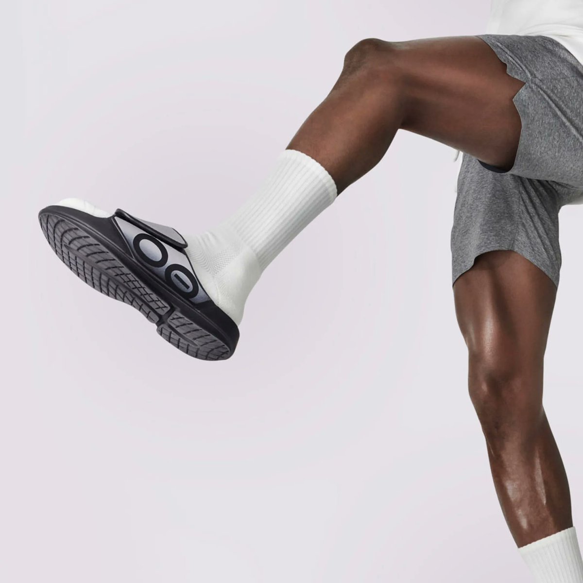 Take your recovery to the next level! Stock up on OOFOS or spoil yourself and Save 20% site wide. Enter code HOLIDAY20 at checkout to redeem your 20% sitewide discount. T&amp;Cs apply. Shop Now. bit.ly/3oIDxJf