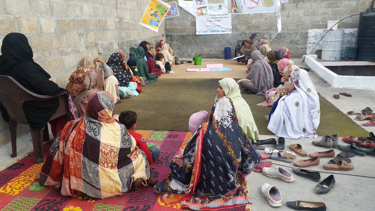 sabahatJaved8's tweet photo. Working for a better Pakistan
#OXFAM #HesPAk #Climatechange
#solidwastemanagement #Training #Freelancerwork https://t.co/UoNd5mL0N9