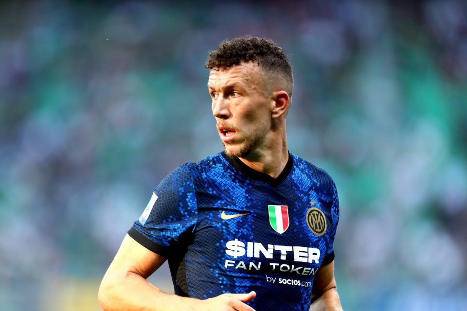 Brilliant finish from Perisic despite it being offside. This man is just too good to let go #IvanPerisic #InterShakhtar 🇮🇹🇭🇷