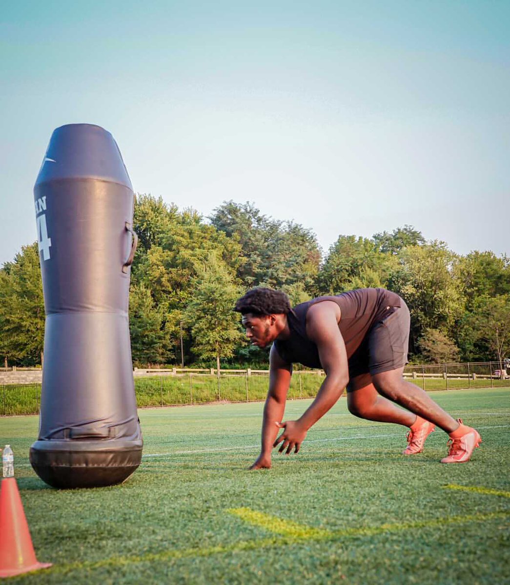 _isthatdev_'s tweet image. 🔒🤫