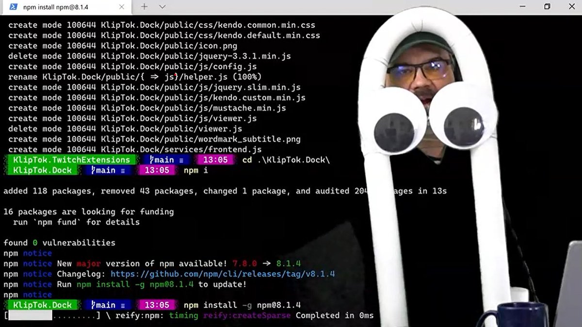 UnhipCoder's tweet image. And some people say @csharpfritz is not a professional streamer! I have no idea what they are on about 😆😅😂 Happy 4th Streaming Anniversary