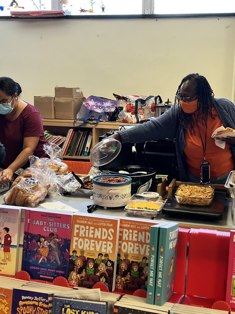 phillycoachreem's tweet photo. Staff potluck… good food, great fellowship, good trouble.@PHLschools @DisstonElem #disston https://t.co/a9Zj7biq59