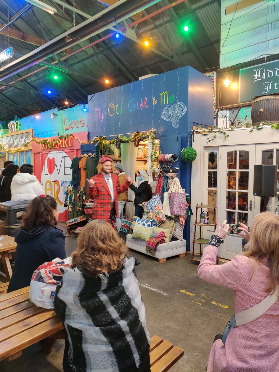 Tooting Newsie tweet media