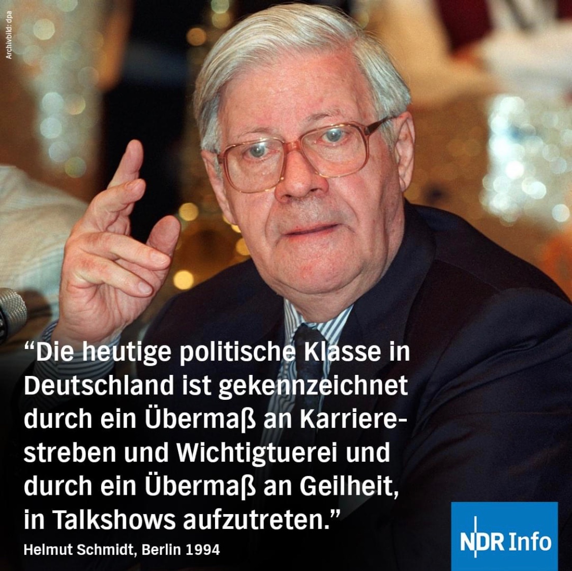 robertbartha's tweet photo. @Karl_Lauterbach @jburnmurdoch https://t.co/c42MQv6AS8