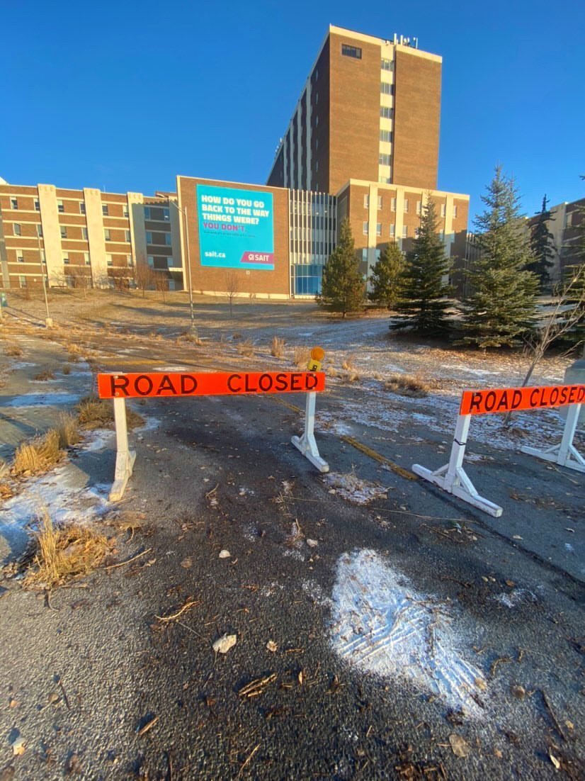 Photos from the set of #TheLastofUs this morning SAIT #yyc

“Crews on site removing snow to make it appear as ‘Fall’. Filming to take place later today.”
