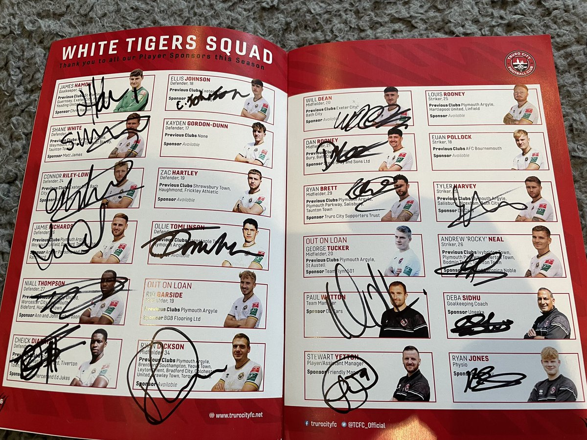 TCFC_Official's tweet image. 🌟 COMPETITION ALERT 🌟

To celebrate last night’s win we are giving away a copy of Roar signed by Wotts and the squad. 

🔁 Simply retweet this post and follow us to enter.

💪 We’ll pick a winner at random at 6pm on Thursday.

#TCFC #WhiteTigers