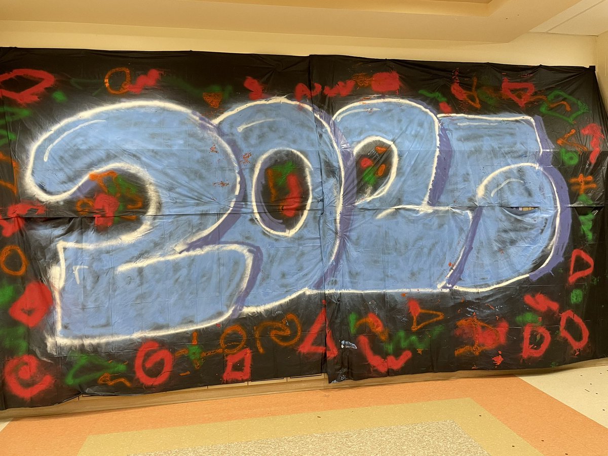 GlatthornMath's tweet photo. HALL DAY!! I am so impressed every year by the incredible hall decorations! All around great themes this year! Freshman-80s Dance Party🎶 Sophomores-Jumanji🐅 Juniors-Monsters Inc.👹 & Seniors-Wild West🤠 #WeDigEPS #WeDigHallDay #WeDigSpiritWeek https://t.co/ZGDnFvq0Ni