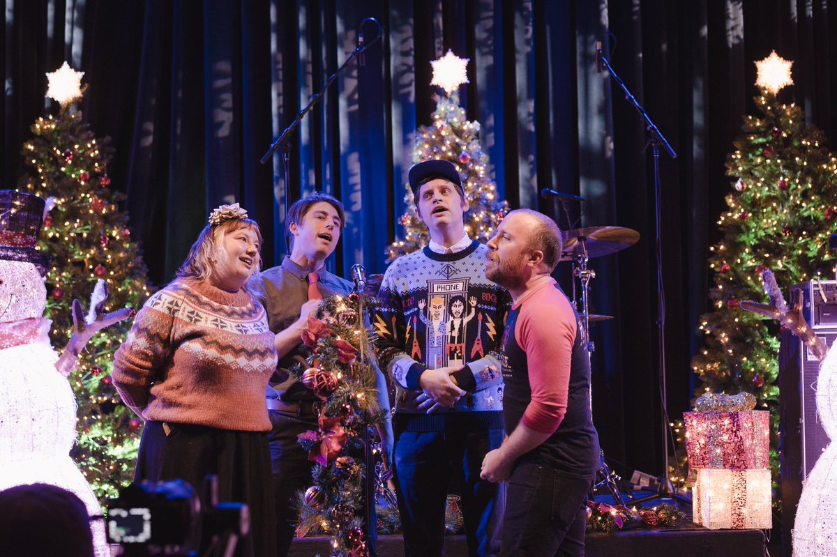 A Very Phoenix Theater Christmas returns Saturday 12/18/21. Phoenix family and friends, old and new, performing holiday classics on the Phoenix stage. Tickets on sale now: eventbrite.com/e/a-very-phoen…