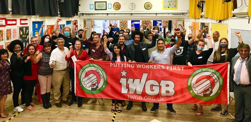 HCHLopez's tweet image. 10 years ago around this time I walked out on my first wildcat strike action with my colleagues, outsourced cleaners @UoLondon demanding 2 months of unpaid wages.
10 years later we ended outsourcing & I am leading the @IWGBunion - one of the most exciting unions in the countryโ๐ผ