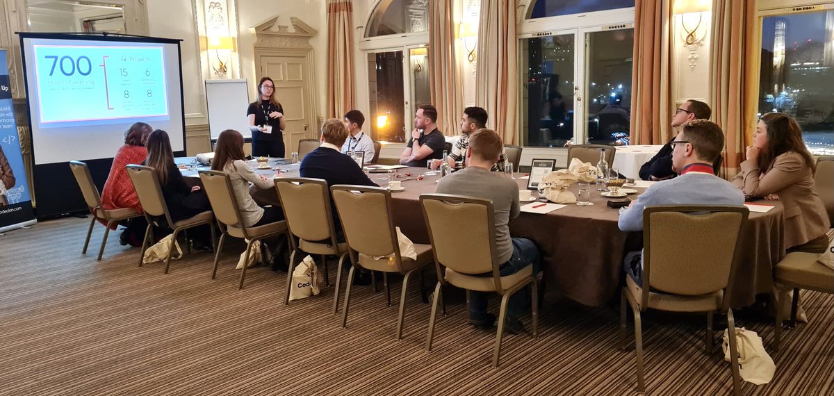 _stephanieboyle's tweet image. What a great day at #DataSummit21 today 🎉 Four excellent keynotes, lots of interesting fringe sessions, and SO nice meeting so many of you in 3D finally 👩🏻‍💻

And to all who came to our technical round table discussion, your feedback and insights were great - THANK YOU 🙌🏼