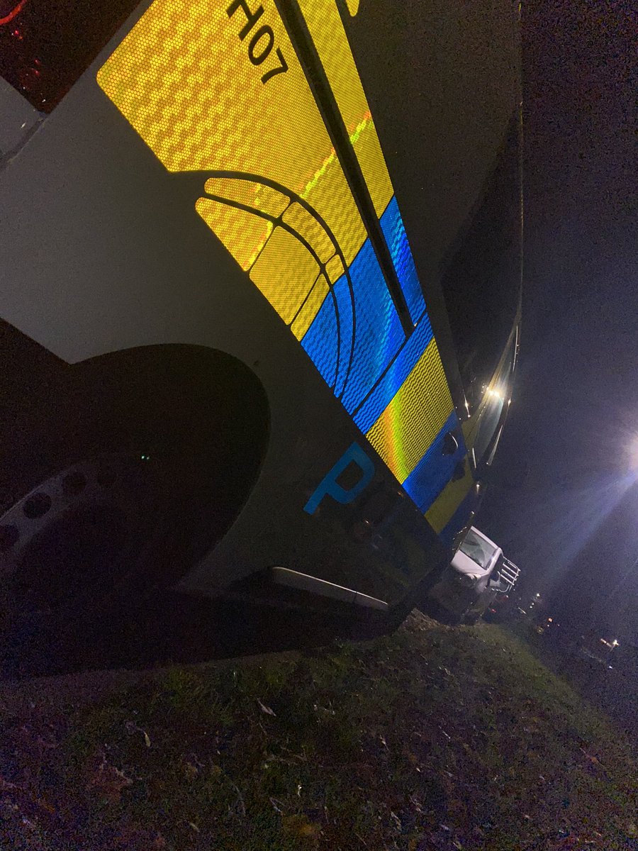 ChelmsleyWMP's tweet photo. #SolihullImpact | 2️⃣ warrants conducted by the team in #ChelmsleyWood today following community intelligence around drugs and theft of property 🚔‼️
YOU are the eyes and ears in the community and so we act on the info that you provide us…………….
Please keep it coming ⬇️👏 https://t.co/LhmR592ifx