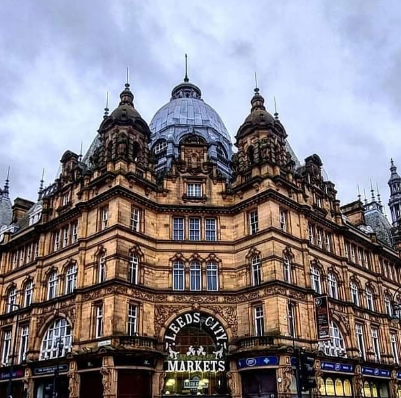 LeedsWaterside's tweet photo. We love our @LeedsMarkets! And we can show our love by voting for them in the 2022 Great British Market Awards... 😀 cast your vote at https://t.co/8uT3DBU6up #leeds #GBMA2022 https://t.co/bcLq0yvpkB