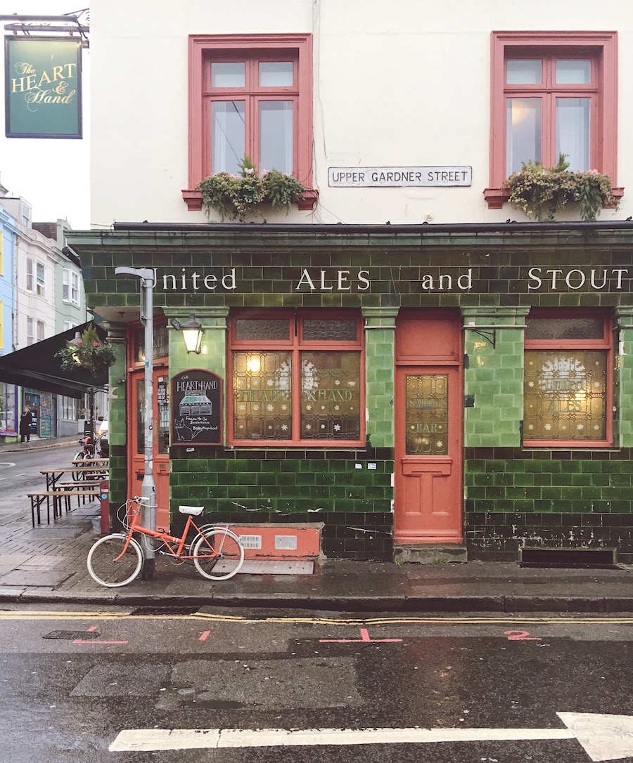 ⚡️ NEW POST!⚡️ A cosy #Brighton and #Hove pub crawl. 🍻 

buff.ly/3cITdGK