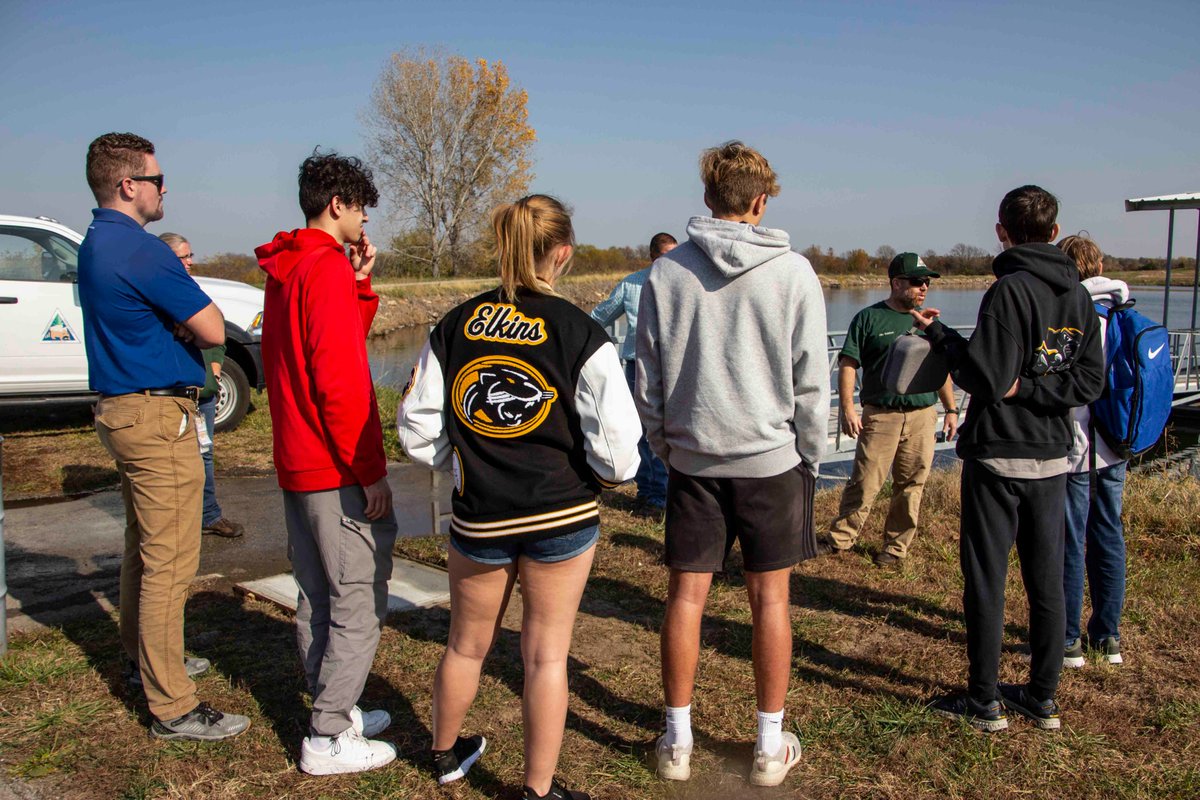 raypecschools's tweet photo. Students from the Ray-Pec Enterprise &amp; Design program are helping @mdc_online improve the process for stocking Johnston Lake in Raymore with rainbow trout. Ray-Pec E&amp;D students earn credits  while working on real-world projects. #raypec #aschoolofchoicerp https://t.co/ermkjRY08g https://t.co/miNSBd6QBO