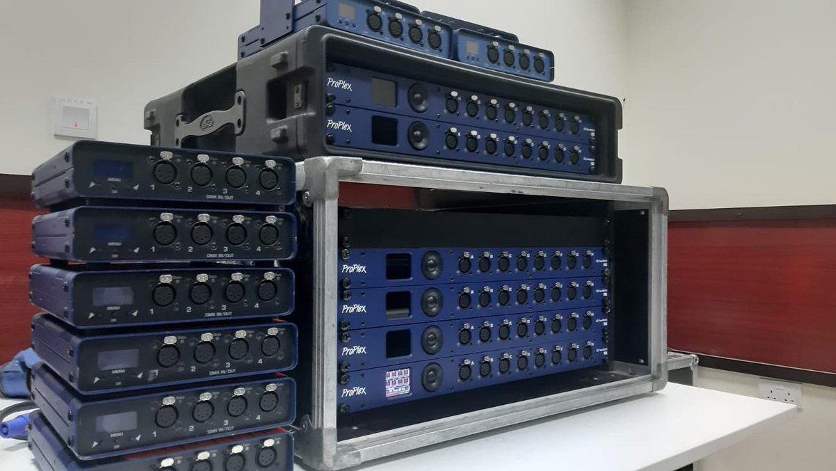 tmbworldwide's tweet photo. Great setup! Thank you for your trust in TMB and #Proplex!
100 DMX universes + 1800 meter fiber optic cable are ready for your show. #IACQATAR Your trusted Audiovisual partner and Event support in #Qatar #prolight #stagelight #livesound #concertlighting #eventproductions https://t.co/NXIOmE471a