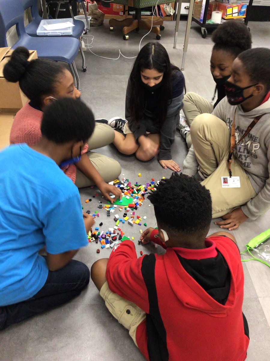 RTurnerFLE's tweet photo. Working on collaborative skills during our @libertycounty4h lesson. https://t.co/oDKoRmurIr