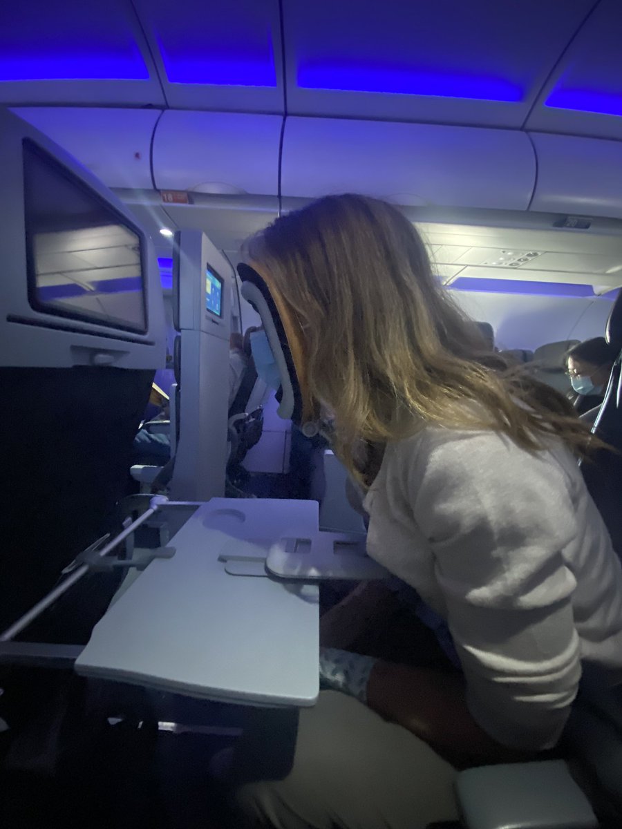 Hypnap's tweet photo. Our MVP prototype is here and we’re in our final phase of testing!
#Travel #airtravel #travelhacks #flying #restandrelxation #comfort https://t.co/hiNACU2oqZ