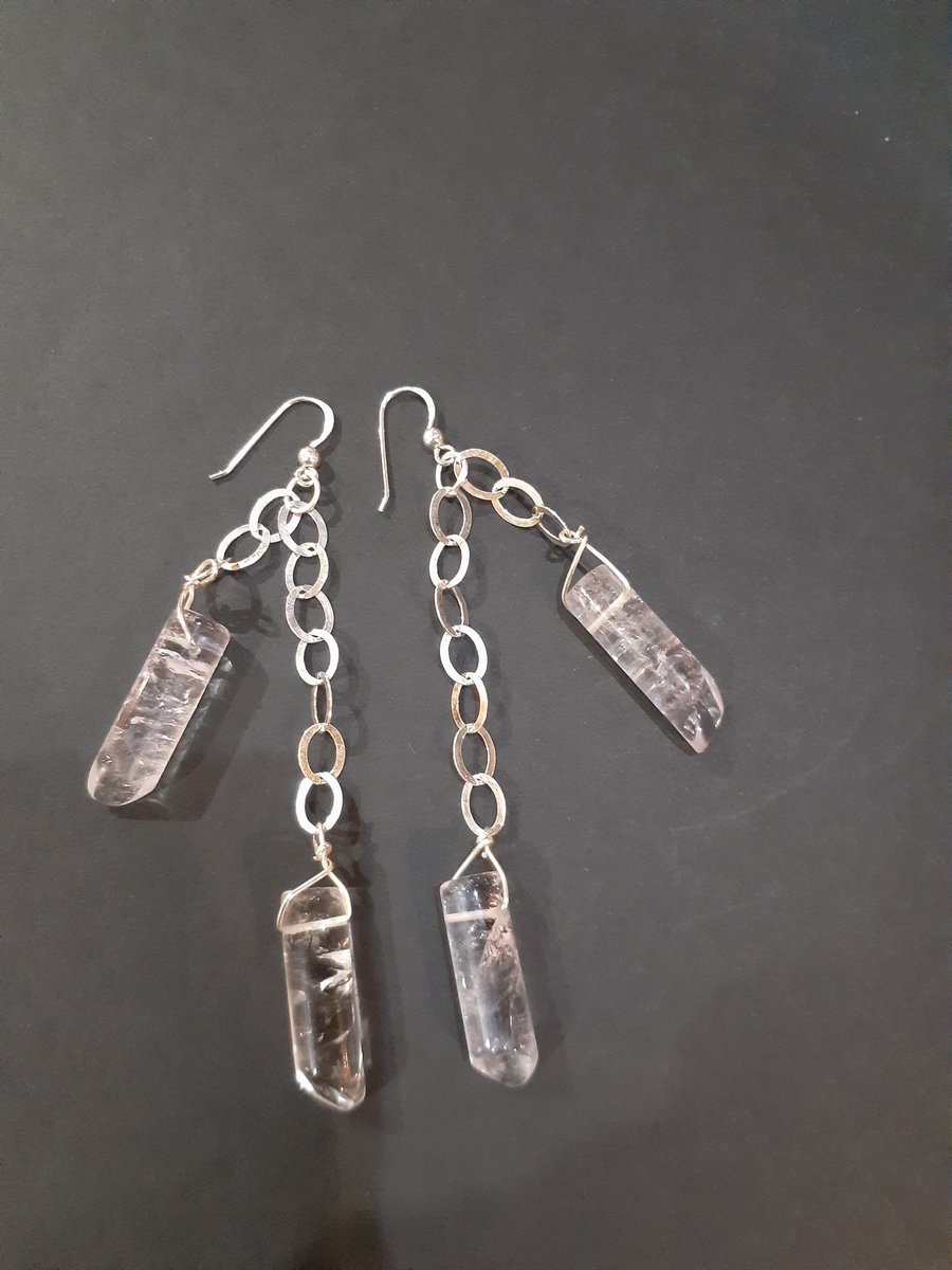 gamble_dorothea's tweet photo. Now at Trunc @IdiaGamble 
Stop by Trunc and see our newest artisan's handmade jewels.
Idia's jewelry is chic and timeless. All made with precious gems and/or unique whimsical charms. Her designs are in the collections of several notable celebrities. 
@DyanaWilliams https://t.co/HGvg2MfI9X