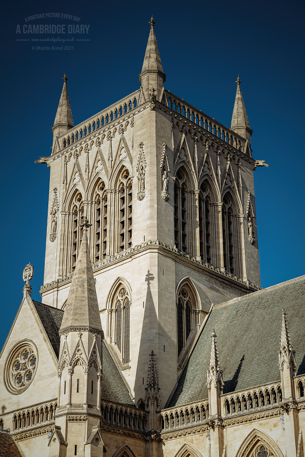 acambridgediary's tweet image. A rascal student has placed a Santa hat on the heads of figures on St John's College Chapel - so why is it my picture of the day? Take a look at the second picture and ask yourself - how?
A portrait picture of Cambridge every day since 2010. (No 4267) Monday 22nd November 2021