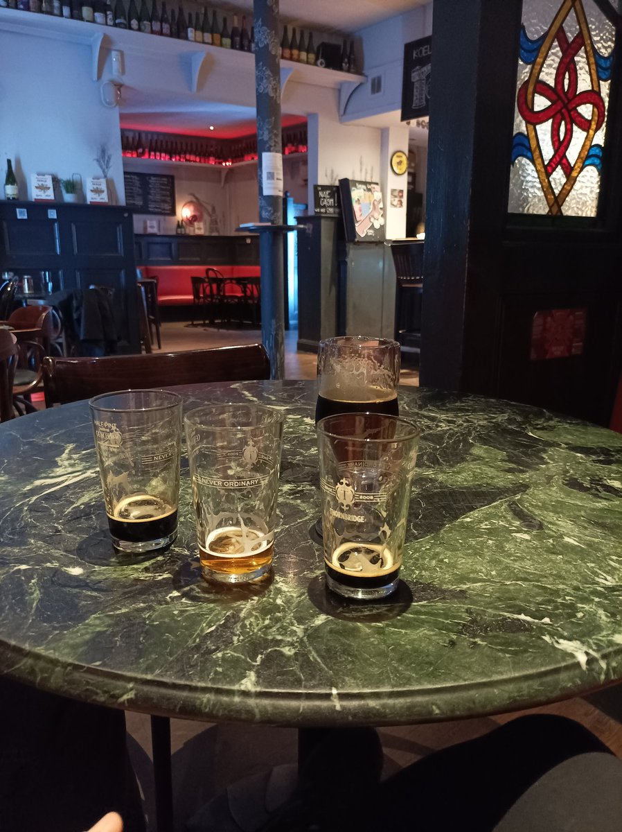 kilted_medic's tweet photo. Finally! @SirenCraftBrew #CCC #sirenccc on tap, at an actual pub! @KoelschipYard! https://t.co/DsAINSRPFf