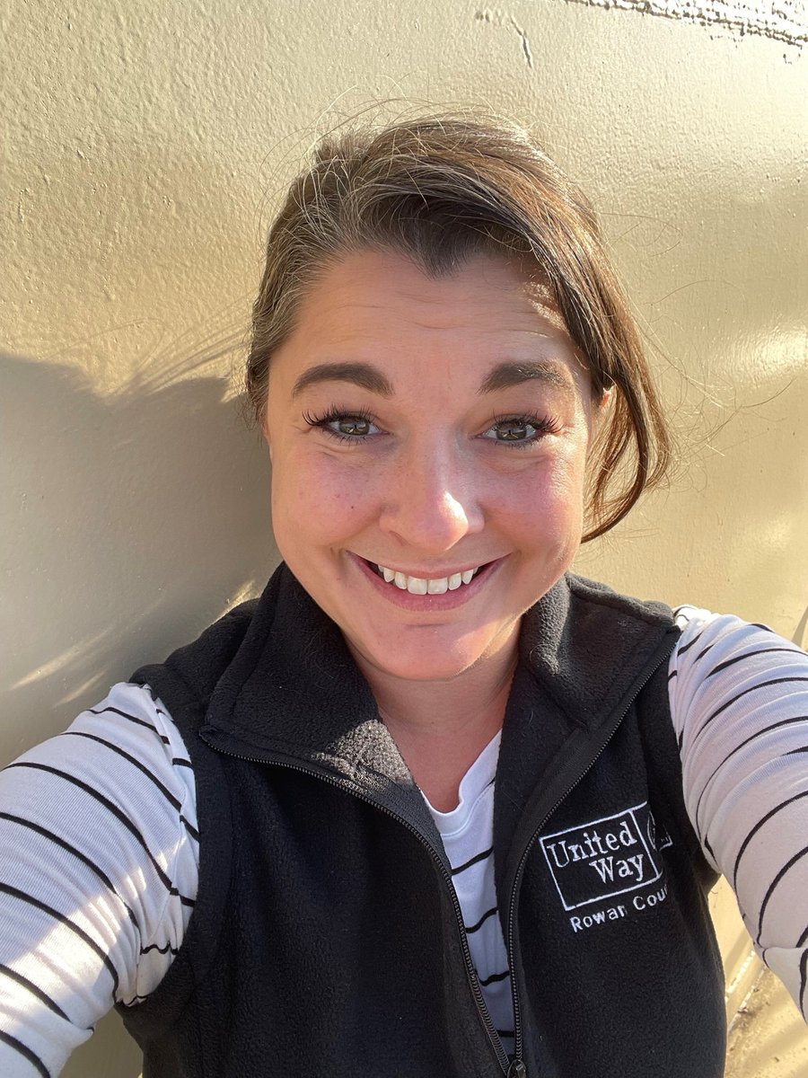 RowanUnitedWay's tweet photo. It's official! Our Executive Director, Jenny Lee, is "stuck" on the water tower and is NOT coming down until we reach our campaign goal! 😲 We are close but we need everyone's help to get us there, so #LetItFlowRowan! Stay tuned for updates!

#JennyOnTheTower #SpreadTheWord #RoCo https://t.co/QpS37vmlUs